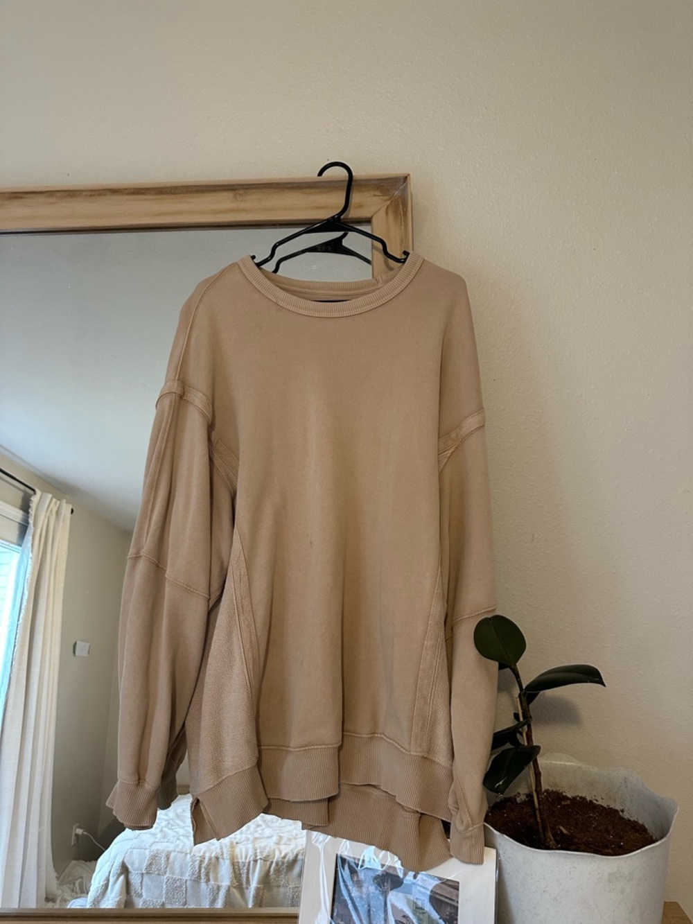 Women's Oversized Aerie Crewneck Sweater in Beige
